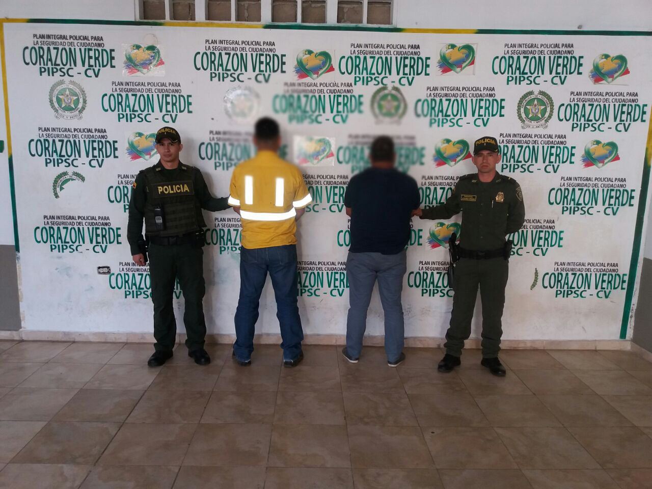 Las personas capturadas y elemento recuperado fueron dejados a disposición de la Fiscalía 18 local de Sahagún.