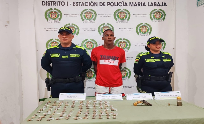 fotografia del capturado y los elementos incautados