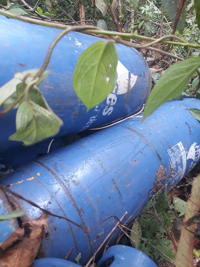 Pretendía-atacar-con-cilindros-a-erradicadores