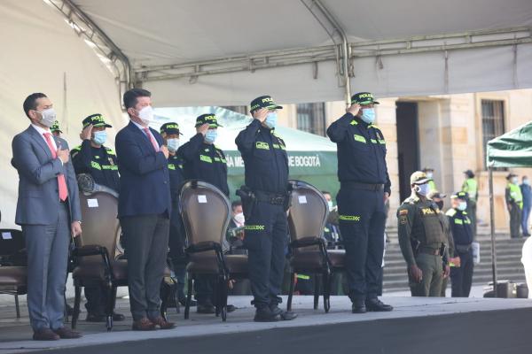 Generales y Ministro de Defensa 