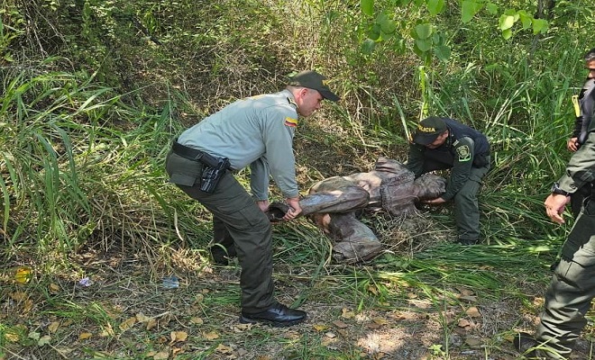 Gracias al despliegue operativo, la Policía recupera la escultura del paso del Sanjuanero