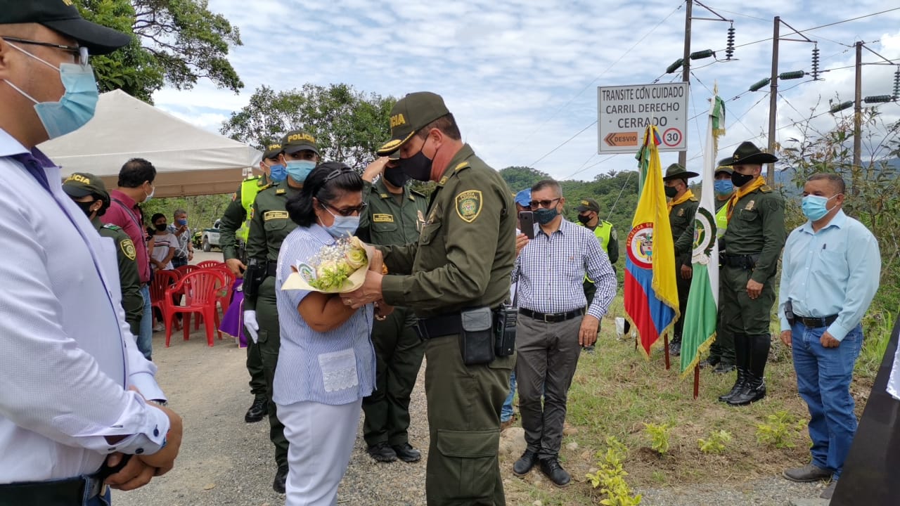 En un acto solemne recordamos la memoria de nuestro héroes caídos en la vereda la “M” 