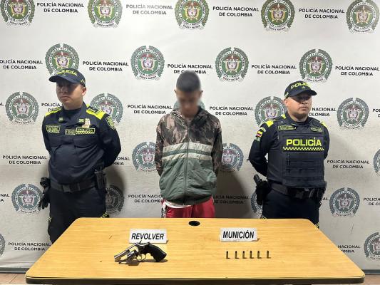 Fue sorprendido con un arma de fuego ilegal en el barrio Plumón de la capital risaraldense