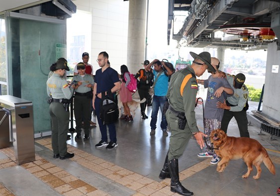 Nuestros-uniformados-están-comprometidos-con-la-seguridad-de-los-habitantes-de-Pereira-Dosquebradas-y-la-Virginia