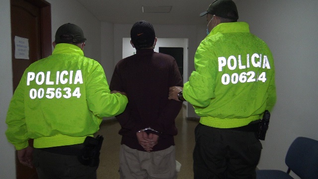 Mediante-diligencia-de-registro-y-allanamiento-fueron-capturados-en-el-corregimiento-de-Altragracia