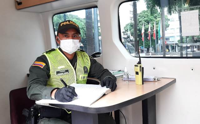 La-valentía-y-el-amor-por-su-familia-e-institución-son-fundamentales-en-su-labor-diaria