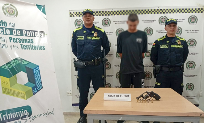 En los operativos adelantados son incautadas dos armas de fuego ilegal y munición para la misma