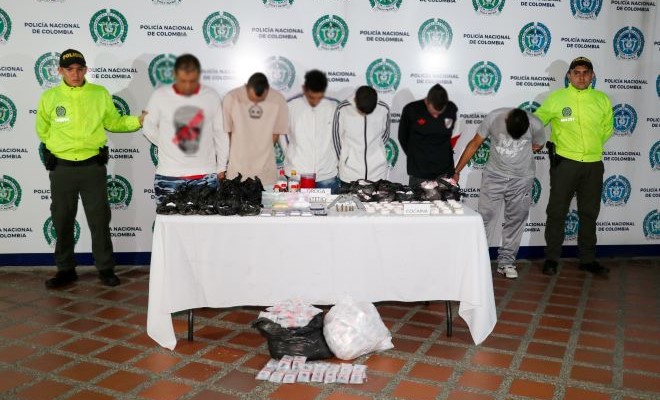 En las actividades judiciales, son incautadas sustancias estupefacientes y un arma de fuego