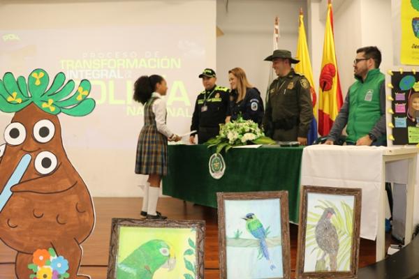 Con-éxito-culminamos-la-graduación-de-60-niños-niñas-y-adolescentes-en-el-programa-amigos-de-la-naturaleza”