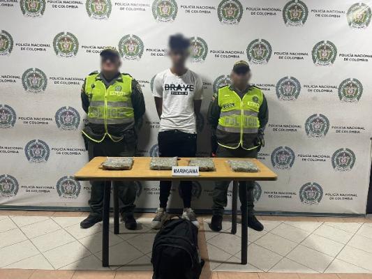 Estas personas se movilizaban como pasajeros de un bus de servicio público