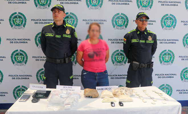 La mujer fue sorprendida con más de dos kilos de base de coca en un apartamento de Dosquebradas.