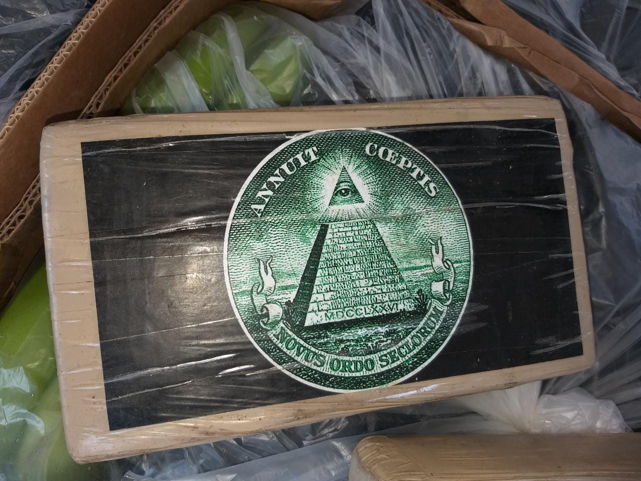 Incautamos 1.100 kilos de clorhidrato cocaína en el puerto de Santa Marta ocultos en cajas de frutasCaen-1.100-kilos-de-clorhidrato-cocaína