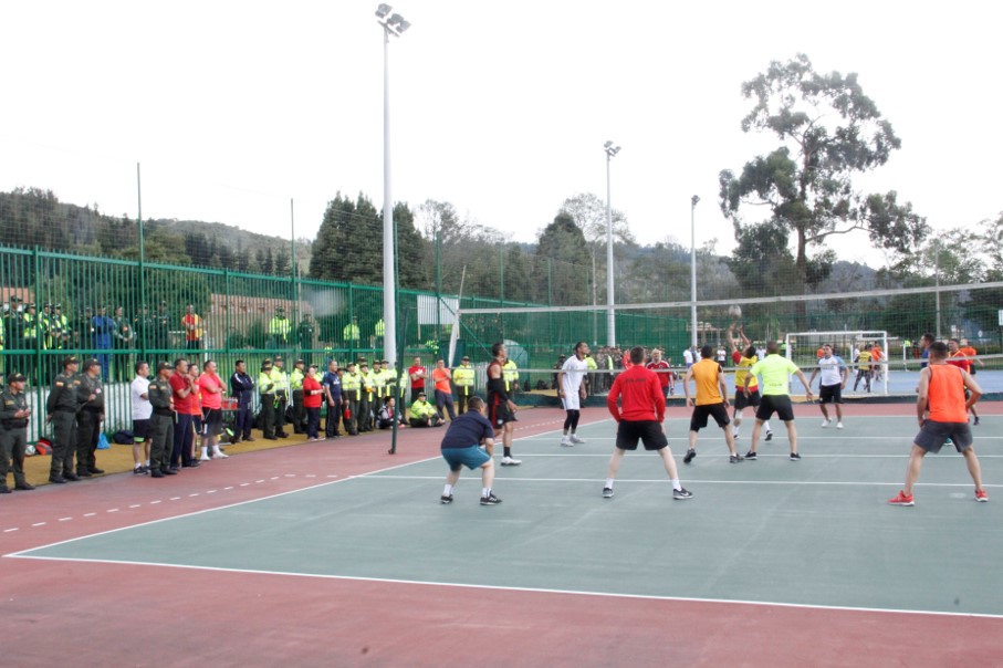 Inaguración-de-juegos-ESJIM