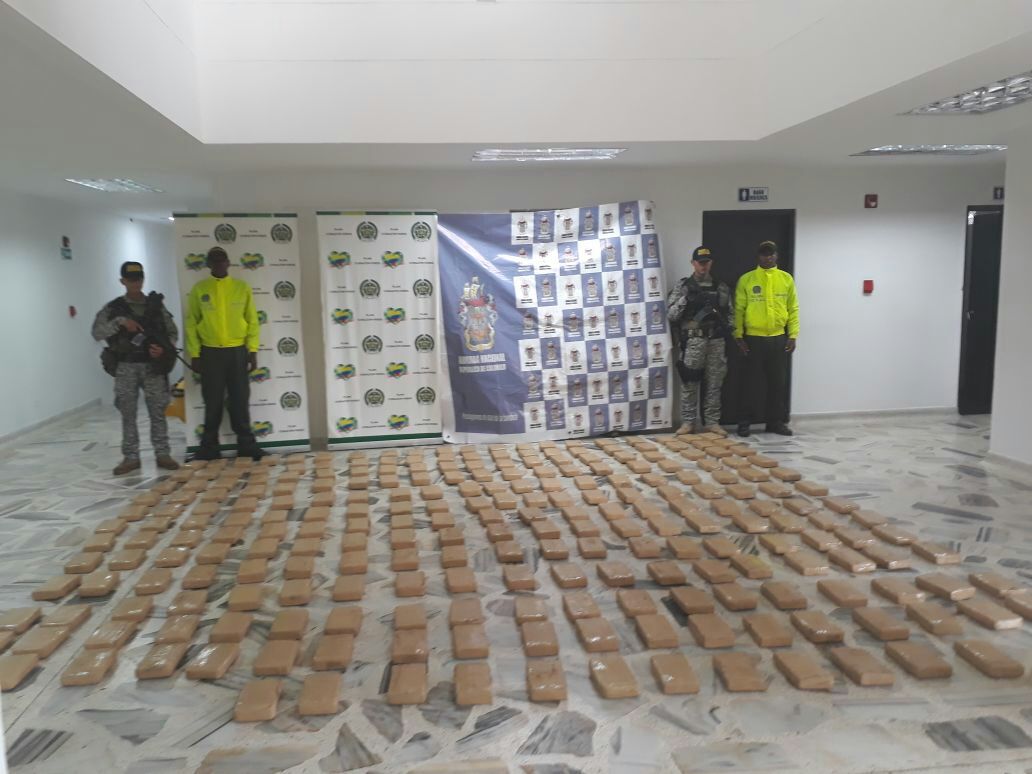 incautacion-300-kilos-cocaina-policia-valle-buenaventura