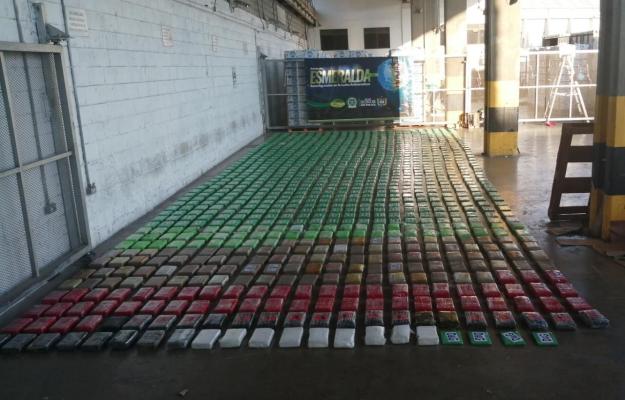 En Semana Santa fueron incautadas más de 2 toneladas de cocaína en  Santa Marta y en el Valle del Cauca