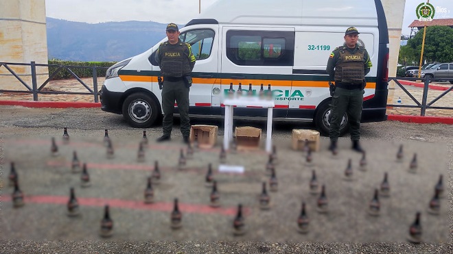 Licor incautado vía Aratoca