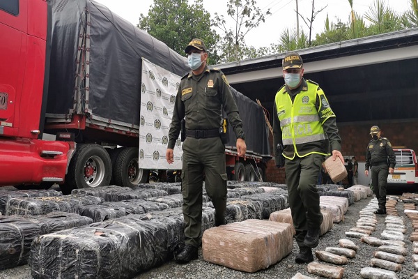 Más de 2 toneladas de marihuana venían encaletada en maíz 