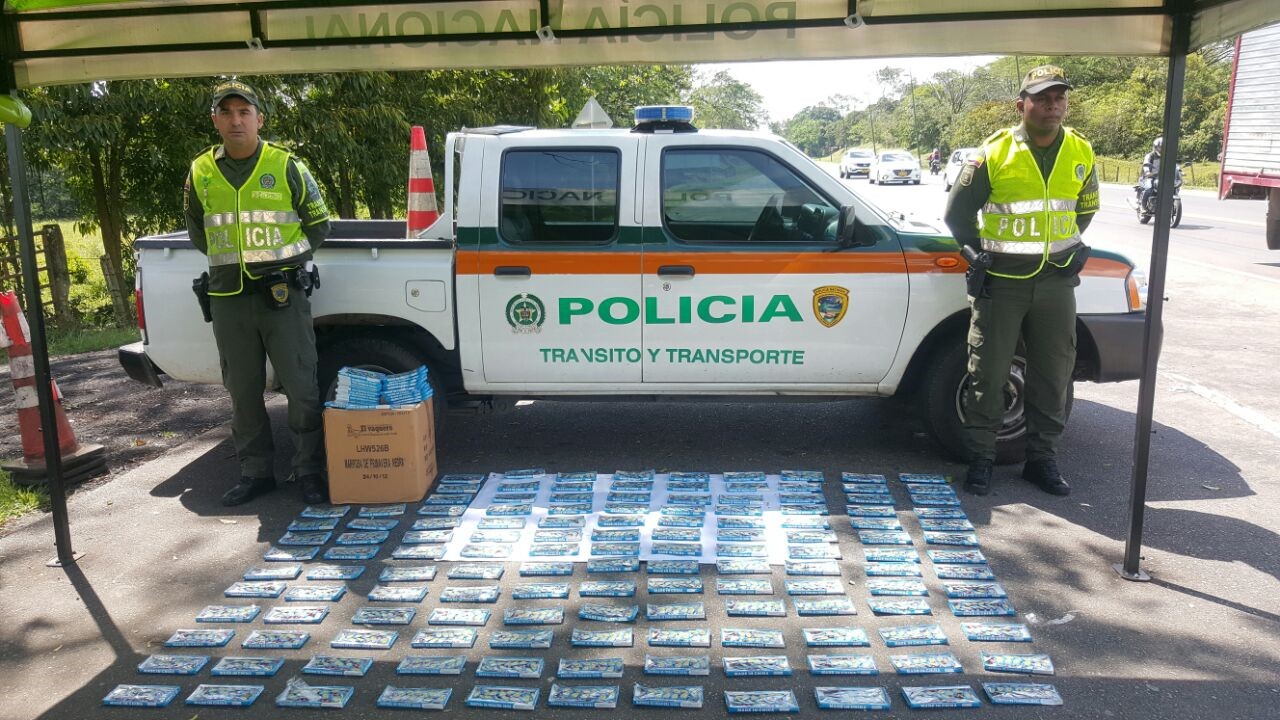 Se hallaron 2.880 unidades entre bengalas y otros artefactos pirotécnicos