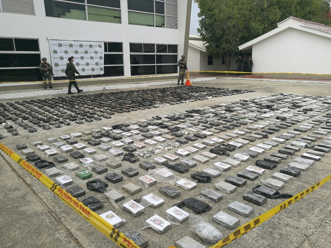 Incautados-967-kilos-de-cocaína-en-la-cuidad-de-Santamarta 