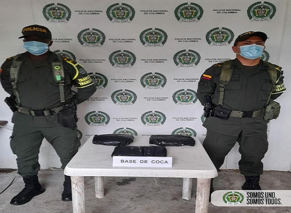 Incautamos-3.4-kilogramos-de-clorhidrato-de-cocaína-que-eran-transportado-mediante-la-modalidad-kamikaze.