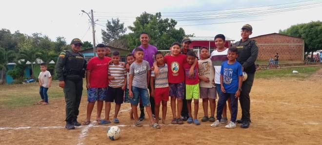 Jornada de deporte con los niños en El Carmen de Bolívar