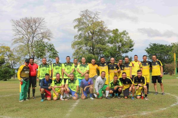 familia amigos compa&ntilde;eros f&uacute;tbol