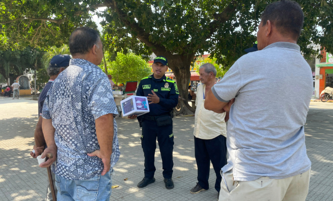 La idea es que la ciudadanía conozca de primera mano qué hacer y a donde llamar en caso de ser victima de un delito