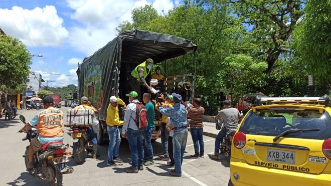 La_Policía_Nacional_de_cimitarra_realizó_campaña_denominada_el_papayón”_1