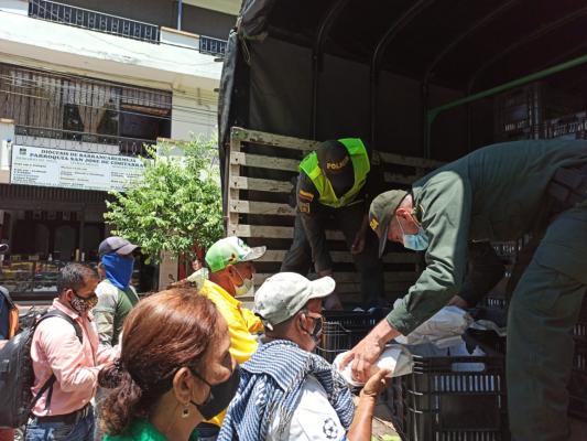 La_Policía_Nacional_de_cimitarra_realizó_campaña_denominada_el_papayón”_2