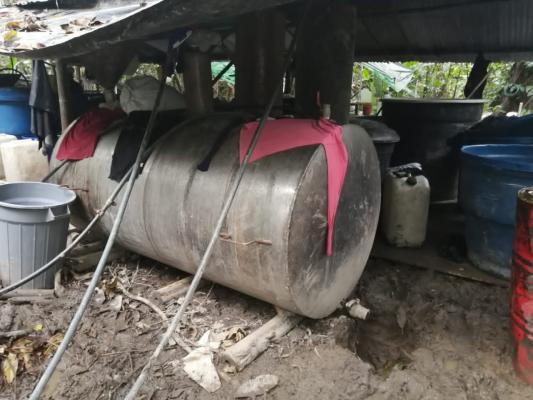 Ubicamos-laboratorio-de-procesamiento-de-cocaína-perteneciente-a-alias-Araña-cabecilla-principal-del-GAO-R-48   