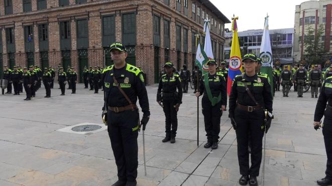 Policías que integran los dispositivos de seguridad para plan de seguridad para navidad 2022