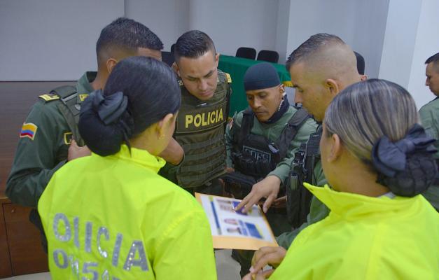 fueron ejecutas 8 órdenes de captura y una notificación