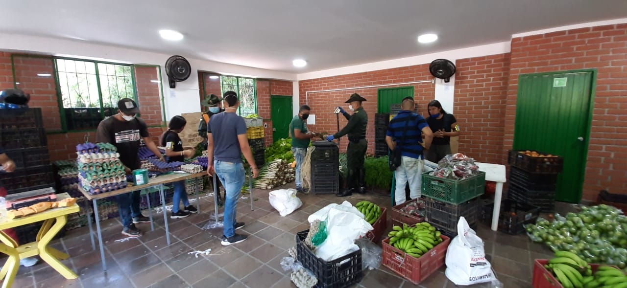 “Mercado campesino móvil”, una iniciativa para apoyar a nuestros campesinos