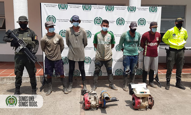 Cinco capturados por el delito de explotación ilícita de yacimiento minero en cauca.