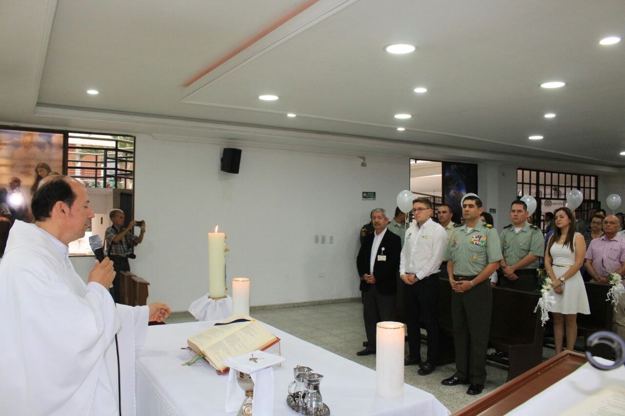 Misa en homenaje a las victimas del conflicto