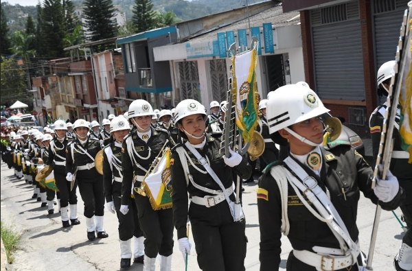 Participación en desfile cultural en el municipio de Moniquirá  