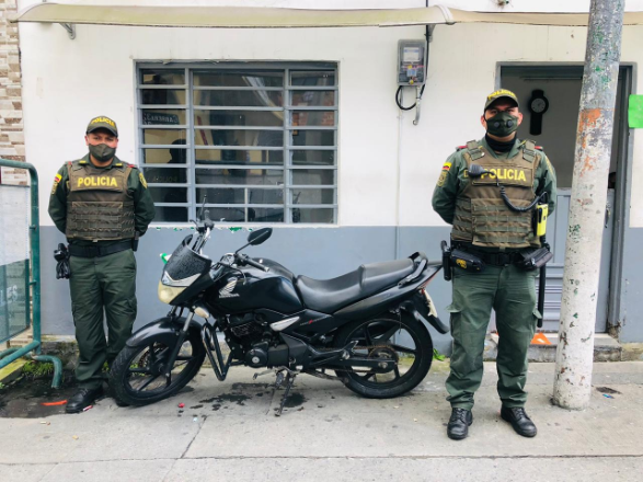 Mediante el dispositivo policial PDA recuperamos una motocicleta