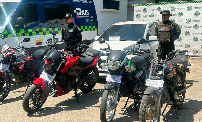 04 de las motocicletas incluyendo el vehículo, presentaban alteraciones en la nomenclatura del motor y el chasis.