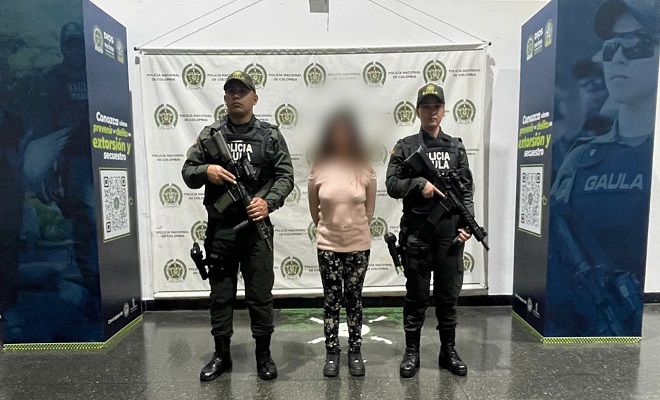 mujer-capturada-por-extorsión