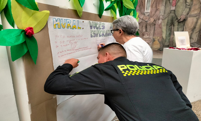 Mural Voces de Esperanza 