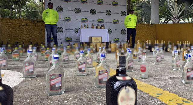 Navidad segura-incautamos licor-Policía Meta