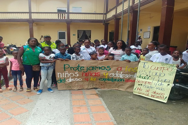 Tu-cuerpo-es-tuyo,-ahora-y-para-siempre-y-de-nadie-más.-NO-al-abuso-sexual-infantil.