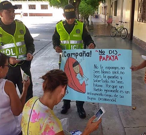 Campaña No de papaya Policia Santander