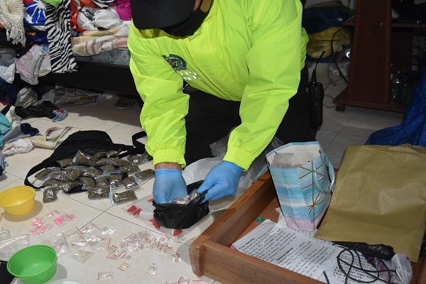 13 personas capturadas por tráfico de estupefacientes y un menor aprehendido 