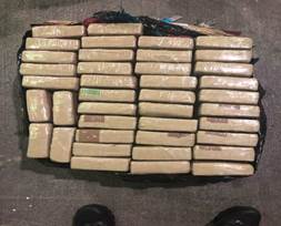 Operativos-transnacional-permitió-la-captura-de-17-persona-y-hallaron-1.300-kilos-de-clorhidrato-de-cocaína.