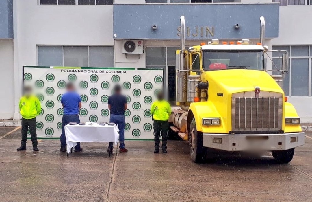 Incautamos 5 mil gramos de marihuana oculta al interior de un vehículo