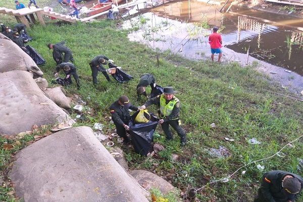 Policía - Ambiental