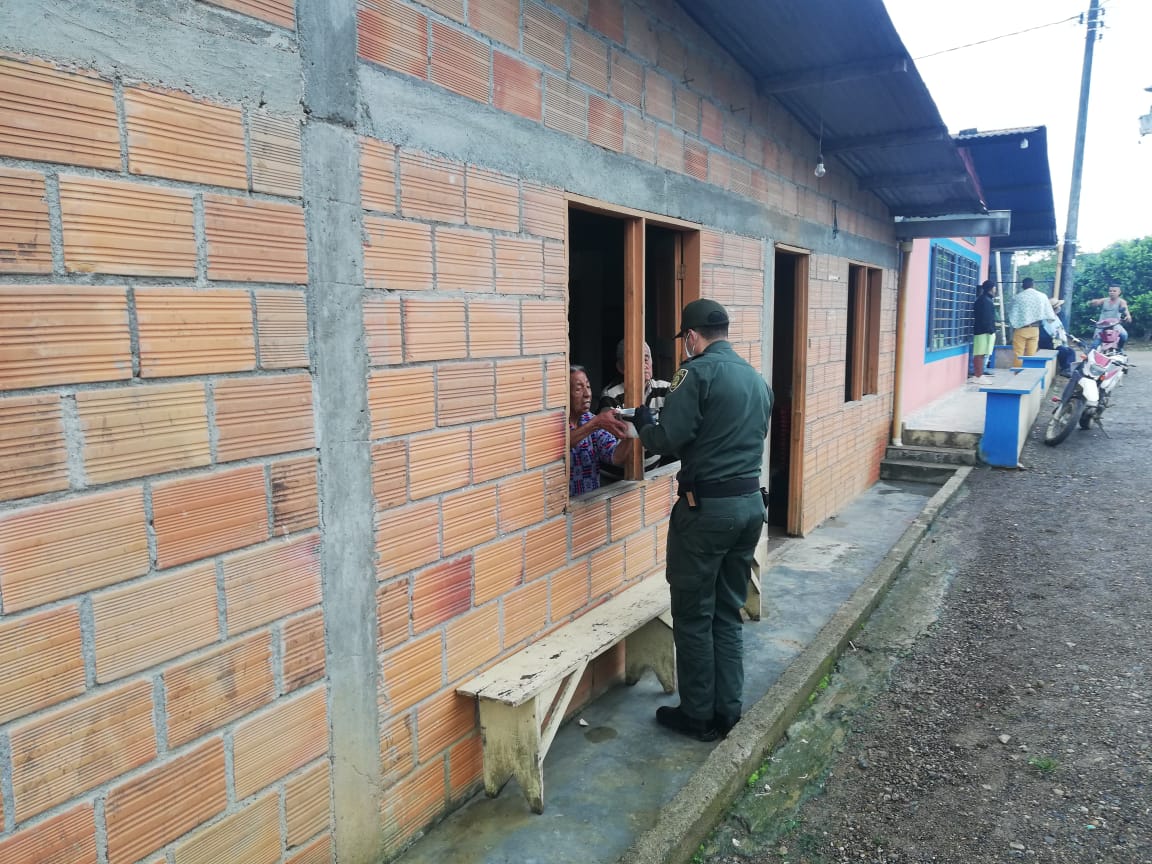 En Mocoa entregamos 500 sancochos a familias afectadas por la emergencia sanitaria
