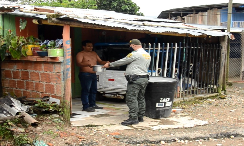 En Mocoa entregamos 500 sancochos a familias afectadas por la emergencia sanitaria