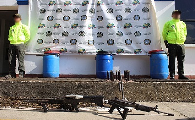 Se hallaron armas de fuego, más de 8.000 cartuchos y explosivos tipo Anfo